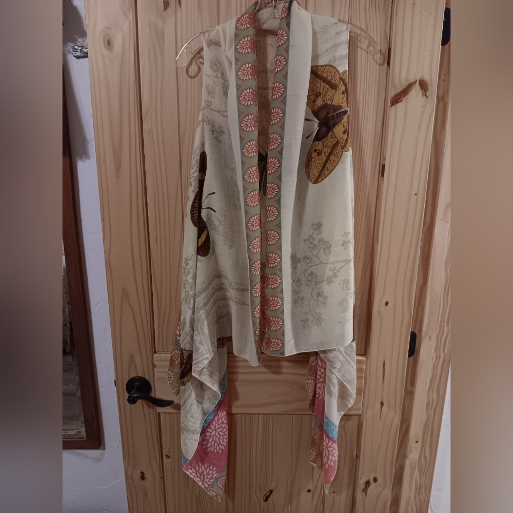 Mutli-Wear Scarf Vest Butterfly Patterned